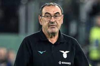 Mister Sarri teme il Lecce: «Squadra aggressiva, va tenuta in grande considerazione»