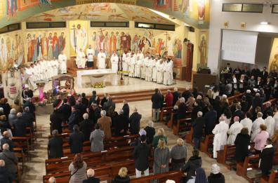 Barletta abbraccia il cardinale Monterisi per i 40 anni di episcopato