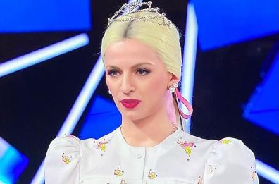 Dalla Puglia a «Tali e Quali», Serena De Bari nei panni de La Rappresentante di Lista