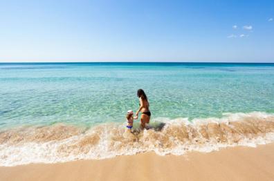 Turismo, nuova normativa in Puglia per le case vacanze: i privati possono affittare al massimo 3 case