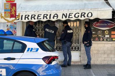 Galatone, 17enne pestato in un pub: attività sospesa per 20 giorni