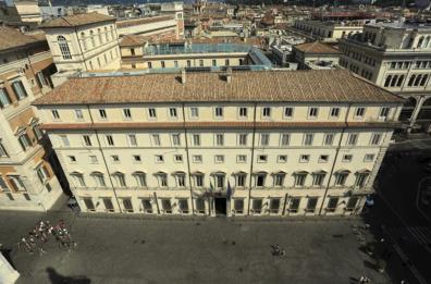 Pubblica amministrazione: l’eterna guerra tra politica e «macchina»