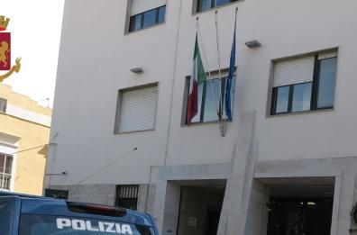 Mafia, incendi a stabilimenti balneari di Scanzano nel 2022: arrestato un uomo