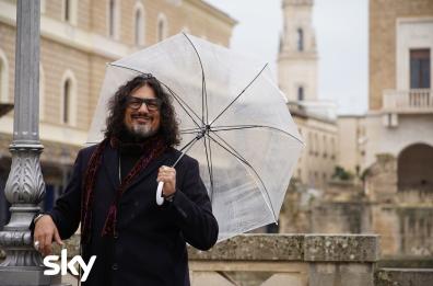 Alessandro Borghese a Lecce per eleggere il migliore dei «4 Ristoranti» del centro storico: in onda domenica 29
