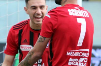 Il Foggia fa poker e travolge il Pescara in campo nemico