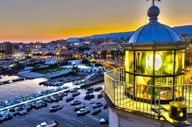 A Manfredonia una foto petizione per dire no al progetto «Energas»
