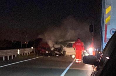 Scontro tra auto e furgone sulla Laterza-Castellaneta: identificate le 3 vittime. Ferito grave ancora in ospedale
