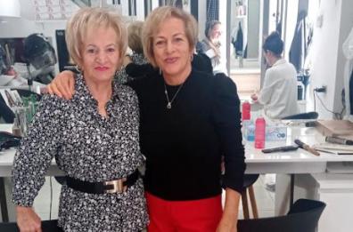 Tagli e chignon, ecco come Gina e Paola da 60 anni dettano la moda capelli a Matera 