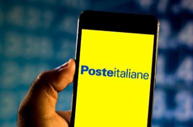 Torchiarolo, la truffa è servita al telefono: nei guai finto dipendente delle Poste