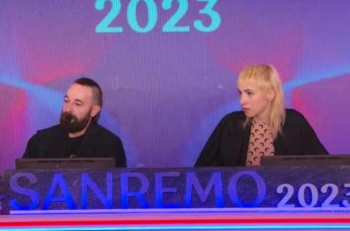 Sanremo 2023, i Coma_Cose sorprendono tutti: «Ci sposiamo»