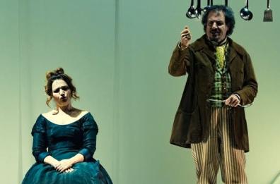 Lecce: Tosca D’Aquino e Giampiero Ingrassia in scena al Politeama Greco