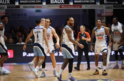 Basket, prova di forza contro Verona: il poker Happy Casa è servito