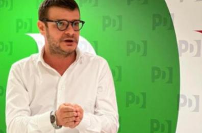 «Schlein? Ha un sinistro alla Roberto Carlos. Il mio Pd con il 5-5-5»