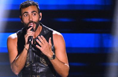 Mengoni  fa tappa a Bari il 28 giugno all'Arena della Vittoria 