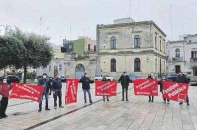 Brindisi, i lavoratori di Restinco in stato di agitazione