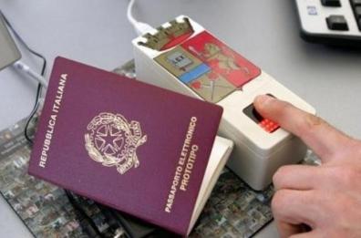 Passaporti, l’attesa infinita: a Bari prenotazioni esaurite fino a maggio