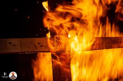 A Vieste torna la Fanoja di San Giuseppe: musica e tradizione attorno al fuoco