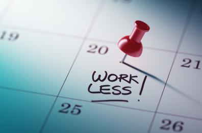 Settimana più corta e lavoro di cura per tutti