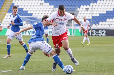 Vittoria in trasferta per il Bari: a Brescia finisce 0-2