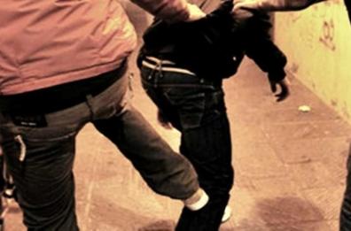 Bari, lite tra due cittadini stranieri in piazza Moro