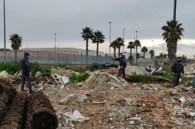 Discariche abusive in Salento: quattro sequestri della Guardia di Finanza