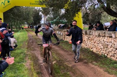 Bicinpuglia, al Trofeo Bike Revolution vince l'idolo Calabriso