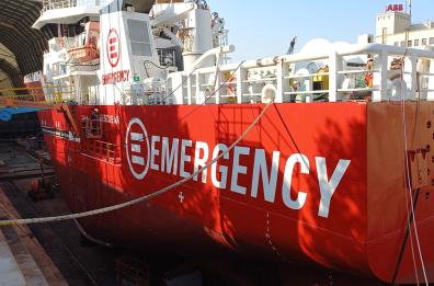 Taranto, la nave di Emergency lunedì sbarcherà con 171 migranti