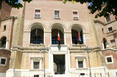 Foggia, presunte tangenti al Comune sono 200 i testimoni al processo contro Landella
