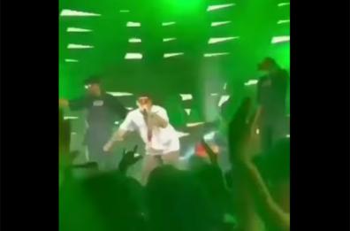 Costa Titch, muore sul palco il rapper sudafricano