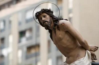 Settimana Santa a Taranto, restaurate 4 statue: tre sono firmate dal Manzo