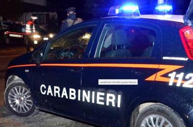 Tentato omicidio e porto abusivo di armi, arrestato 30enne nel Leccese