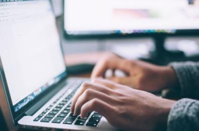 Educazione digitale per evitare i «guai» della rete