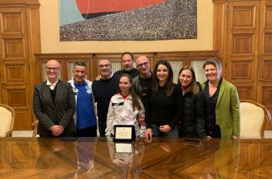 Bari premia la campionessa paralimpica di nuoto Ramona Botta