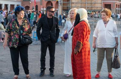 «Quelle brave ragazze»: a tutto gas verso Marrakech per Maionchi, Milo e Laurito 