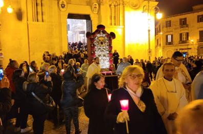 Ecco la piccola Processione della Madonna dei 7 Veli, Patrona di Foggia