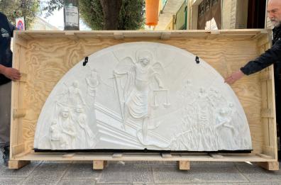 Tasselli di pace: l'opera da Latiano arriva a Kiev. La preghiera di Nichi Vendola