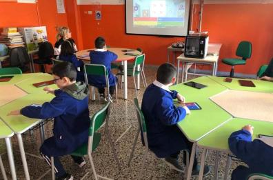 Nella scuola di Gravina sfide di matematica a colpi di quiz