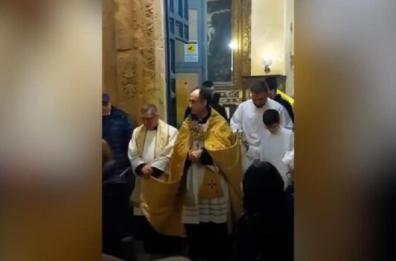 Gallipoli, la processione parte ma dimentica il santo in chiesa
