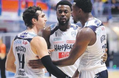 Basket, Brindisi top class: lezione al Treviso e playoff più vicini