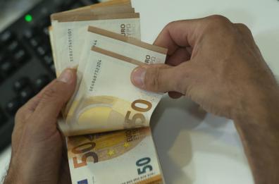 La riforma della tassa piatta semplifica poco e conviene solo ai ricchi