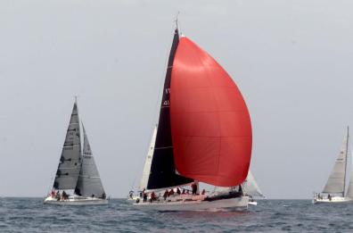 Vele spiegate a maggio, c'è la regata  «Est 105 Bari-Montenegro», 