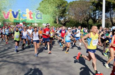 Bari, 5mila podisti hanno dato vita alla corsa Vivicittà