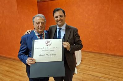 Vinitaly, a Coppi premio alla carriera Angelo Betti: una vita dedicata alla Puglia e al suo vino