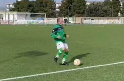 Calcio, presidente record nel Foggiano: scende in campo a 72 anni
