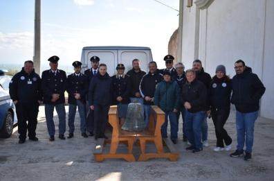 Restituita una campana in bronzo del XII secolo trafugata sul Gargano
