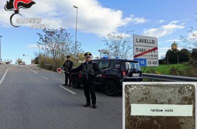 In macchina con un etto di hashish: 26enne arrestato a Lavello
