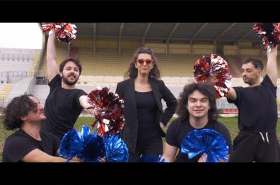 «Le regole del gioco», la pugliese Marea canta con ironia le disparità tra uomini e donne «Le regole del gioco», la pugliese Marea canta con ironia le disparità tra uomini e donne