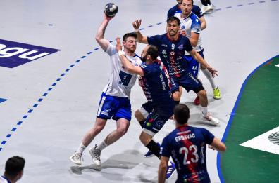 Pallamano, Fasano perde e sfuma l'aggancio al secondo posto