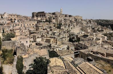 Matera: ex vittima di stalking può rifarsi una vita grazie a un’imprenditrice