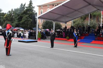 Taranto, conferiti gli alamari d'argento a 245 allievi della Scuola Carabinieri  